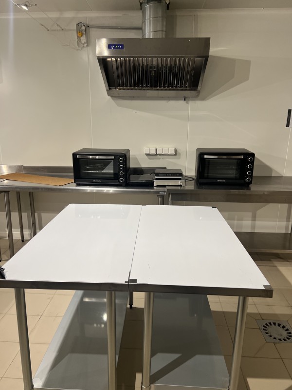 Installation hotte aspirante complète dans un centre de formation à Aubagne